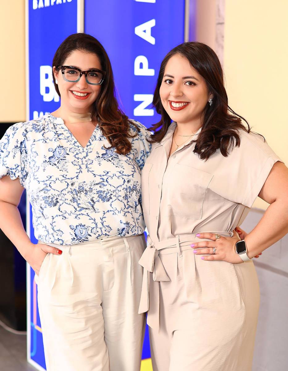 Tania Bustillo y Andrea Simón.