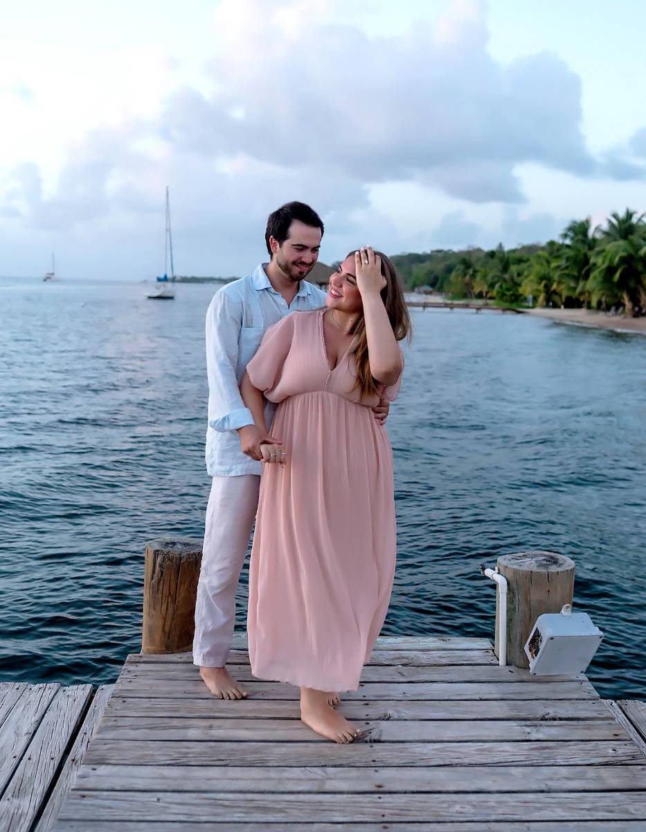 Los novios Carlos Rojas Pérez y Valerie Boadla Diban.