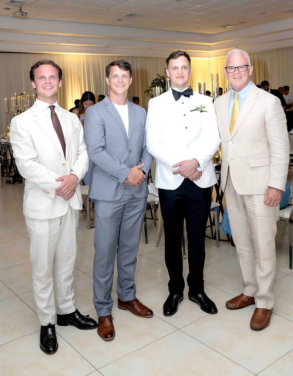 Jack Higgins, Collin Higgins, Brendan Higgins y Sean Higgins.