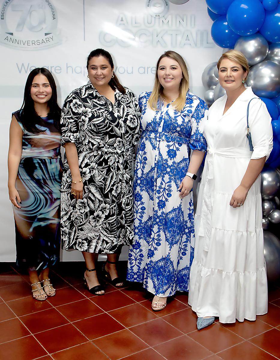 April González, Gina Larach, Sandra Madrid y Helga Nasser