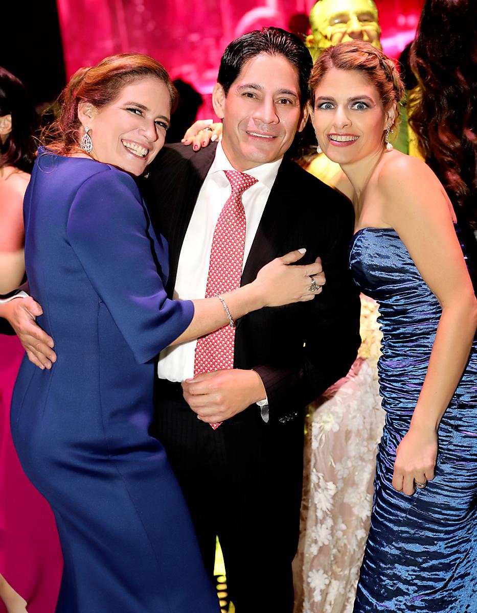 Invitados a la prom de la American School of Tegucigalpa