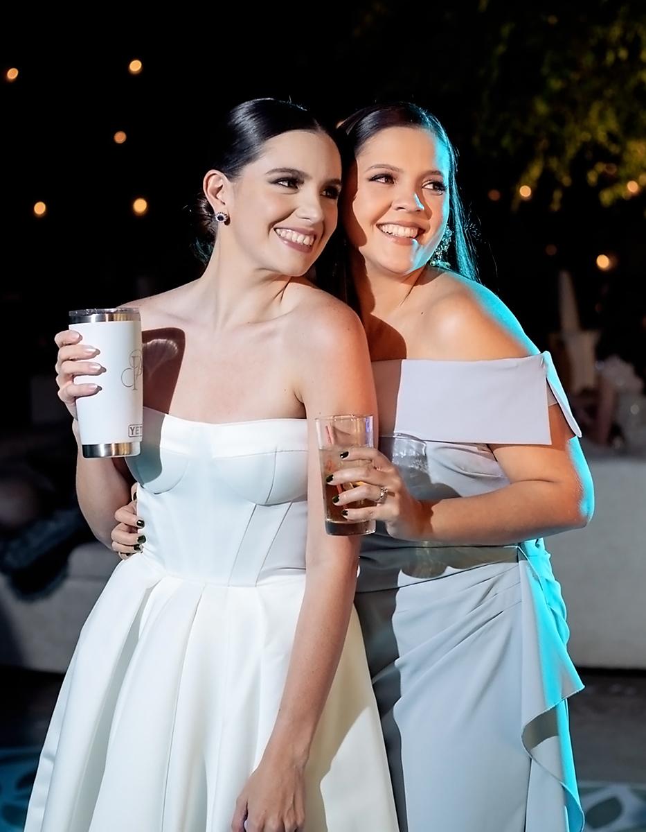 Andrea Pedemonte y Ana Cáceres