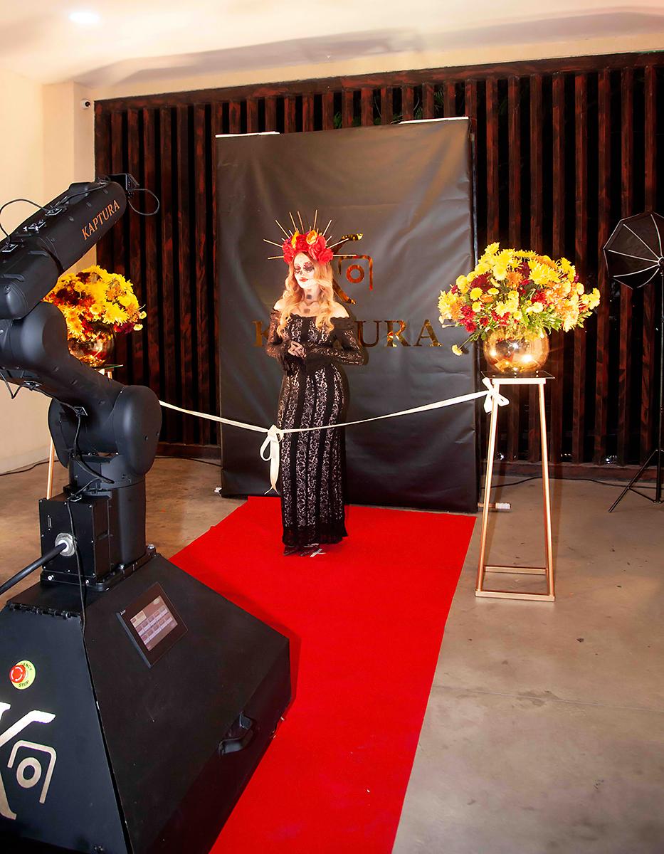 Restaurante Talavera presenta el novedoso Glambot Kaptura