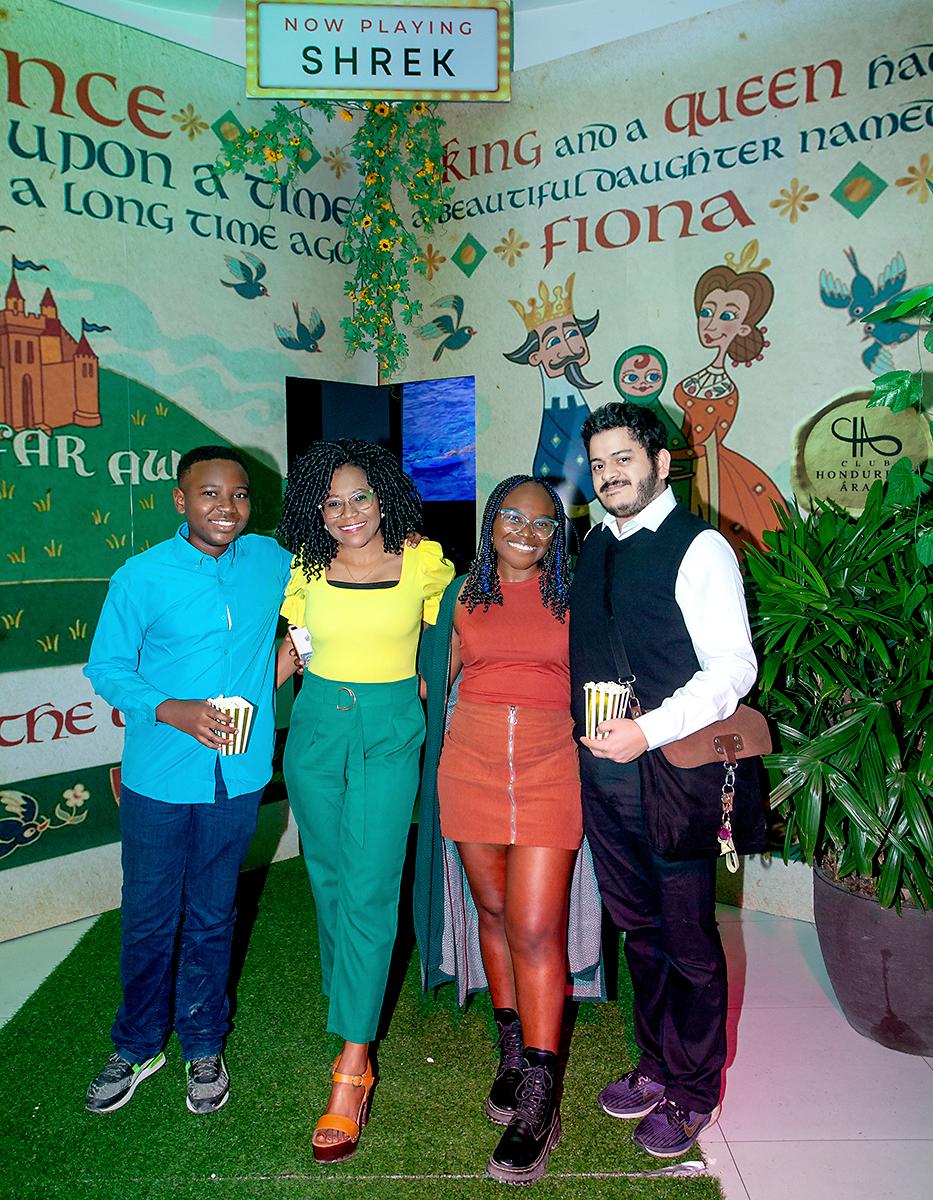 Eat the Movie: In Theater Shrek