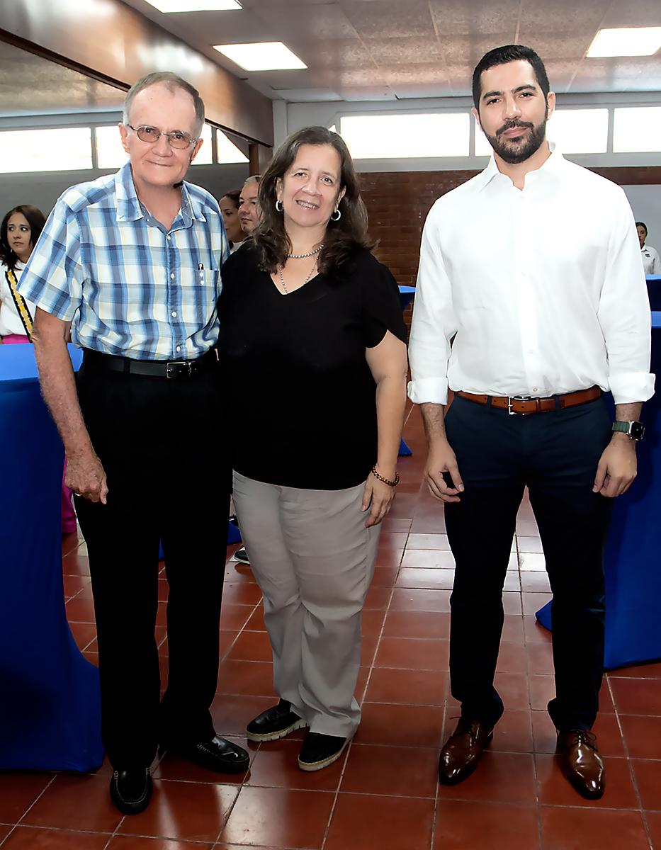 Gregory Werner, Geny Marquez y Mario Araujo.