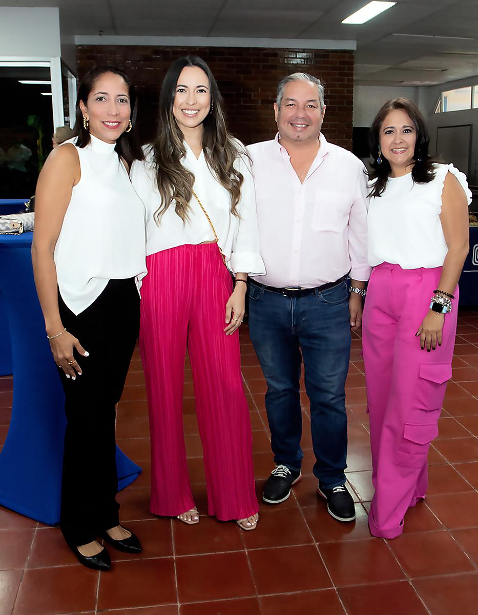 Samantha Cruz, Pamela Bueso, Alejandro Guillén y Thalia López.