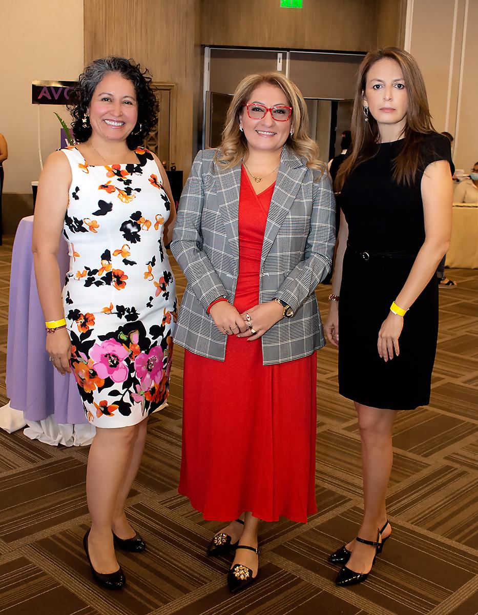 Yamileth Carranza, Sonia Mejía y Candy Marroquín.