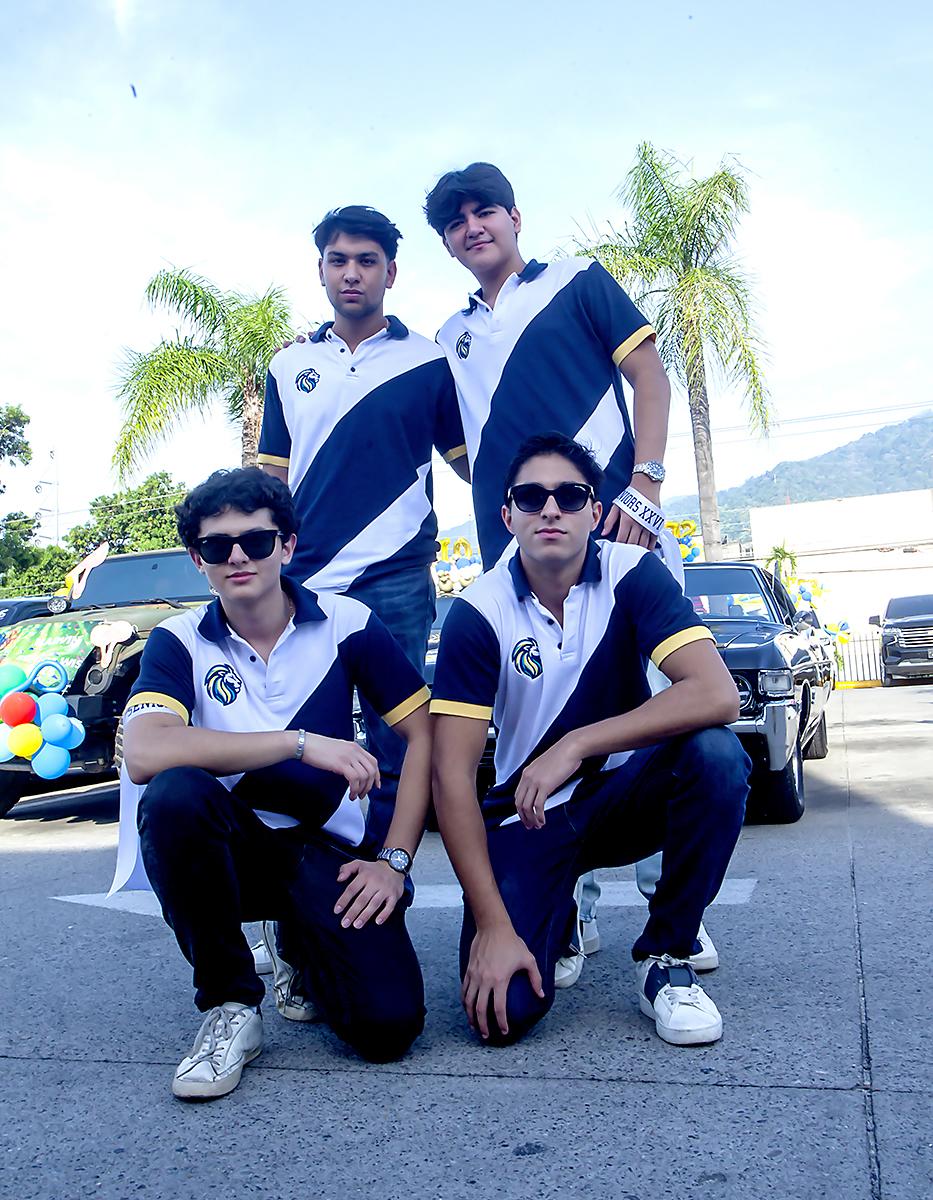 Orlando Castañeda, Kevin García, Marvin Villeda y Pietro Rastelli.