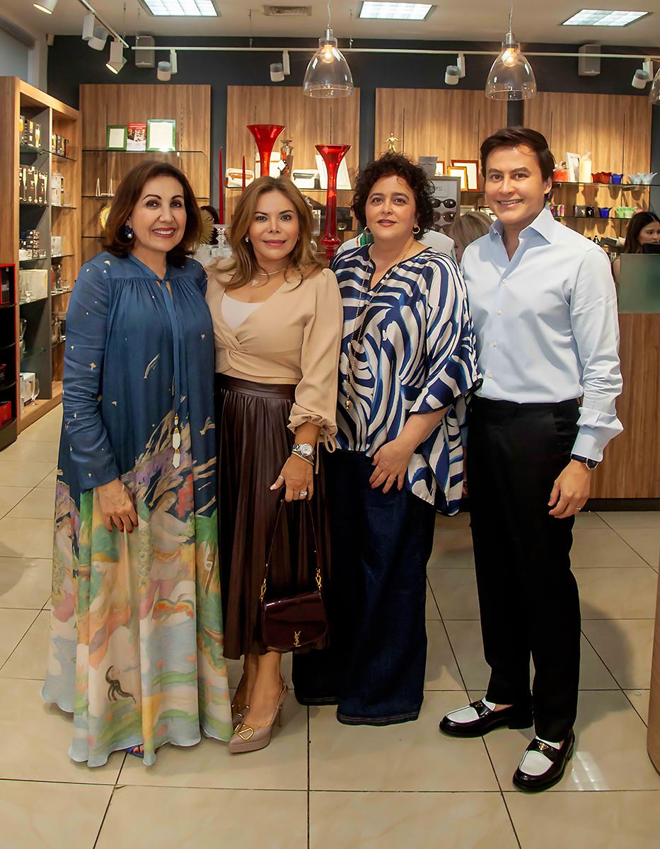 Carolina Canahuati, Marlen Faraj, Alice Gómez y Luis Fonseca