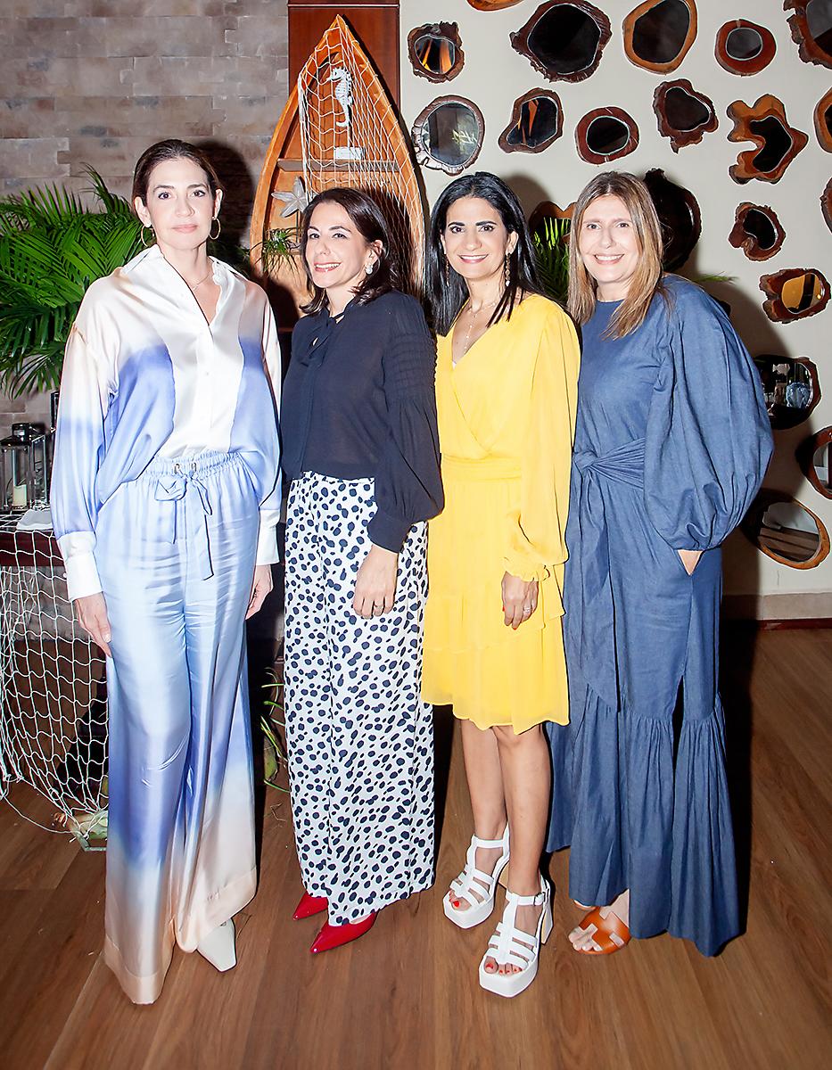 Mónica Yíbrin, Yamalat Fuschich, Sandra Faraj y Natalia Kafati.