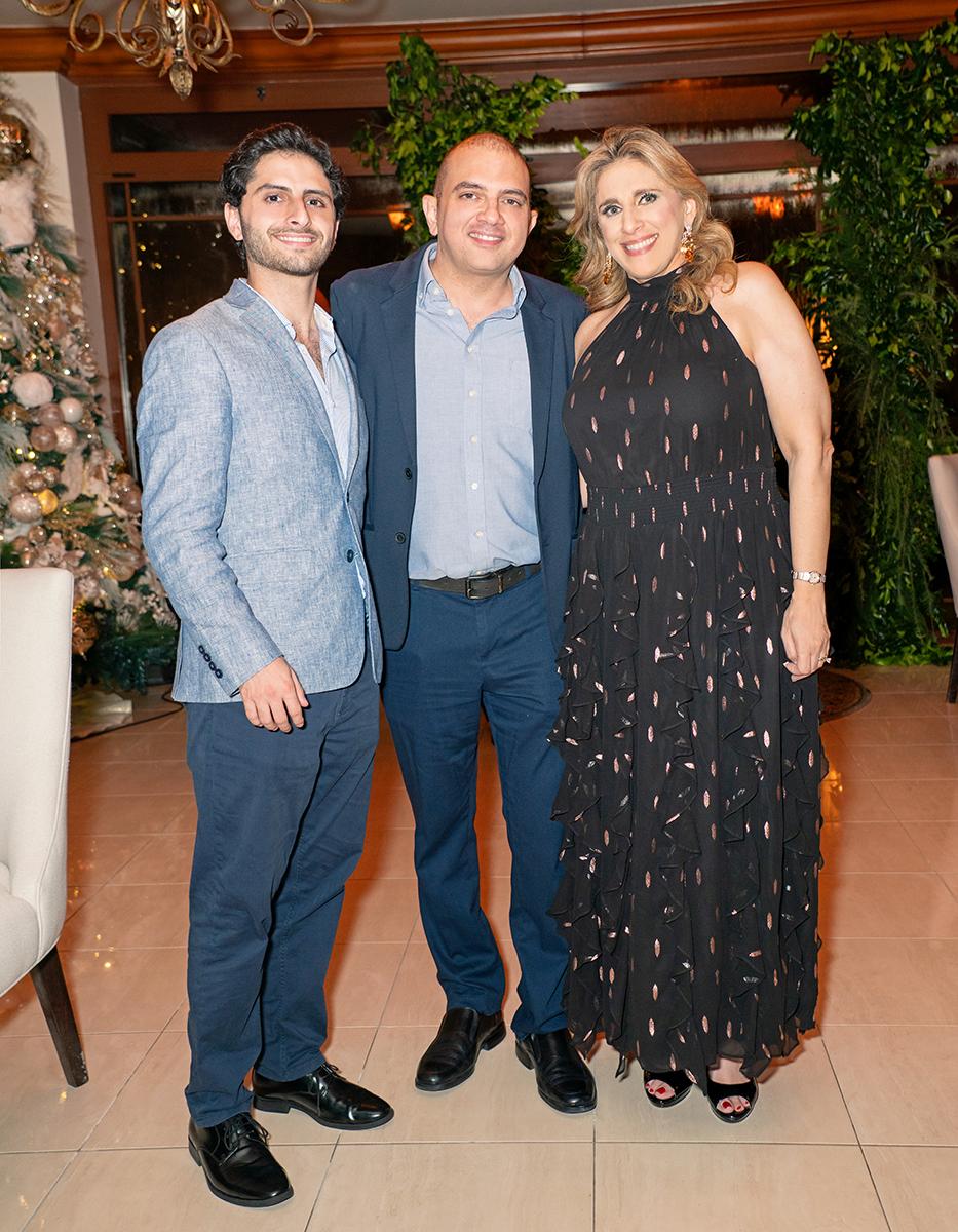 Andrés Kattan, Fuad Handal y Lorena Kattan.