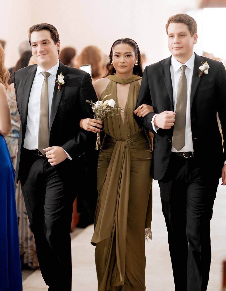 Asi se vivió la boda eclesiástica de Johannes Múller y Ruth Panayotti