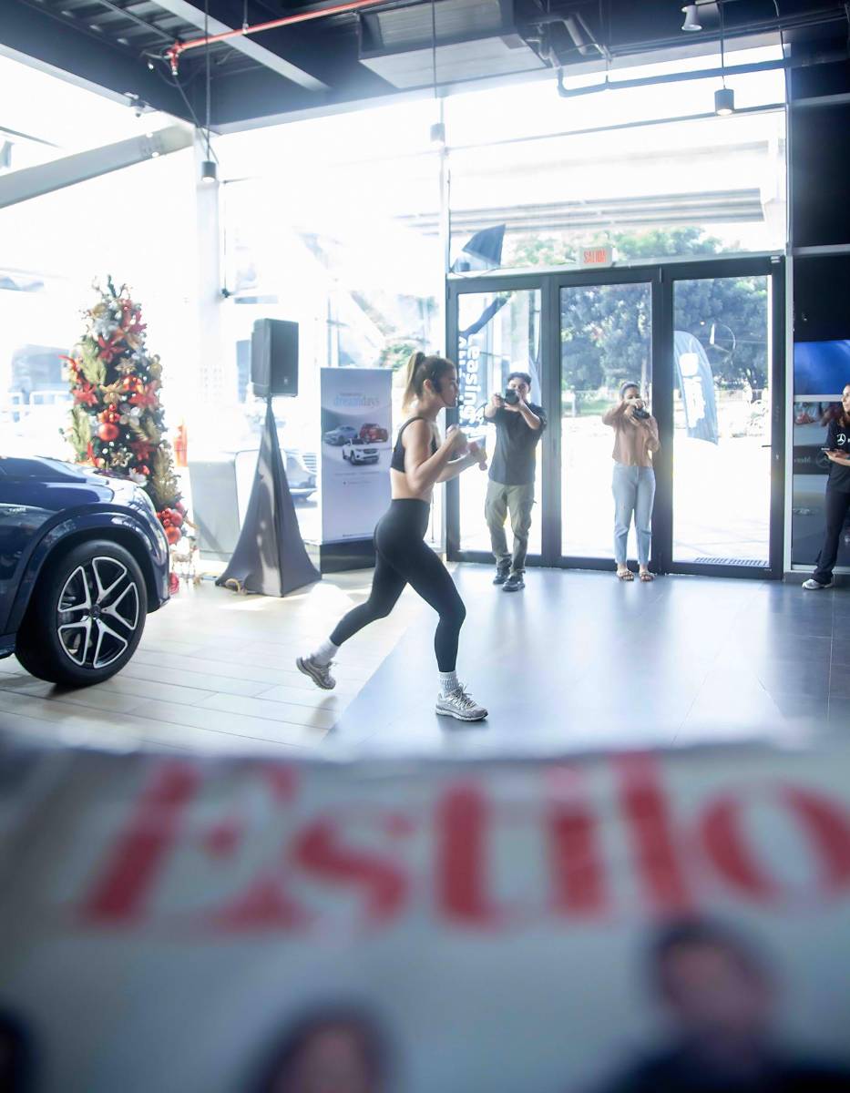 Mercedes-Benz Honduras celebra el bienestar con “Barre &amp; Drive” junto a Leasing Atlántida y Estilo