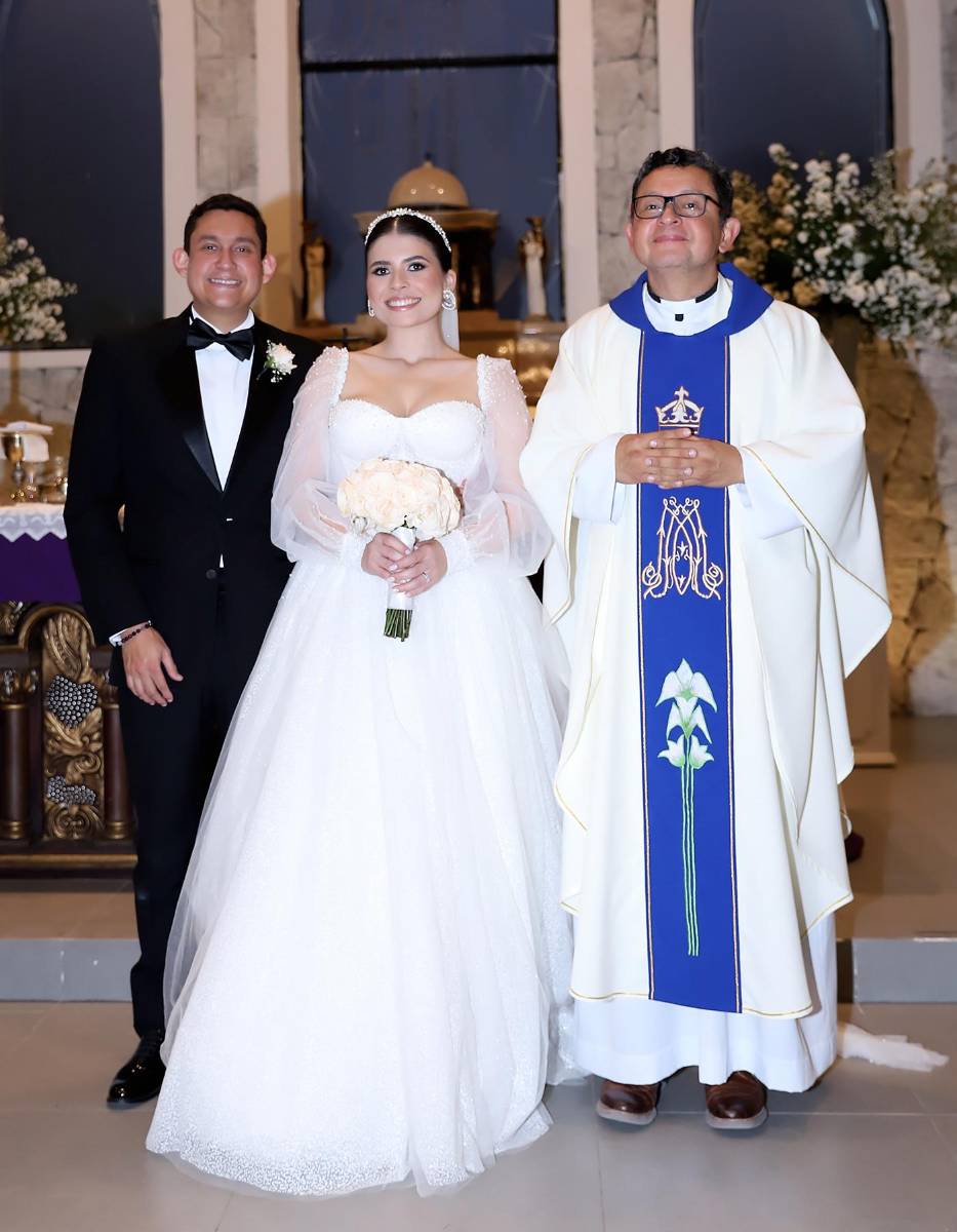 La boda de Helen Zamora y Alex Cosenza