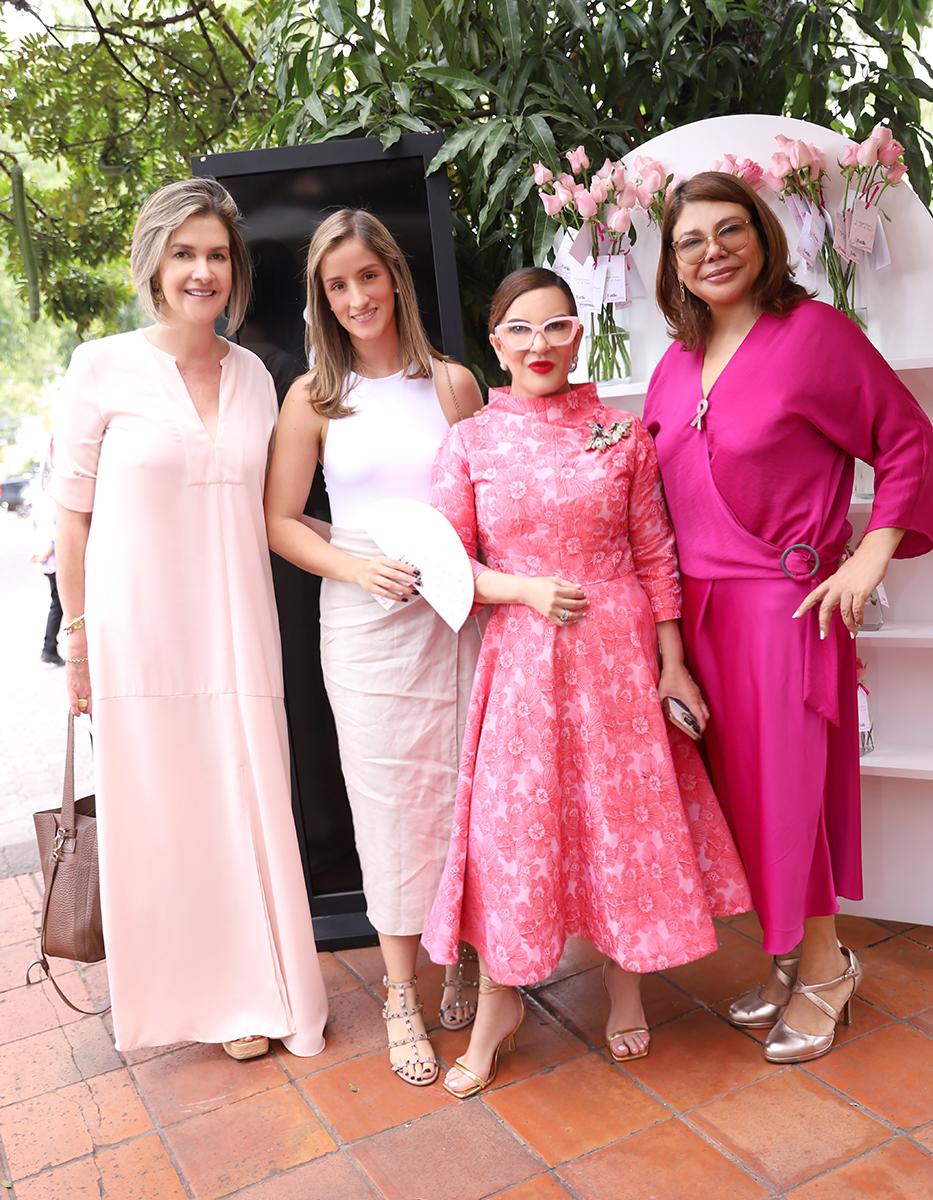 Lucrecia Álvarez, Ana Lisa Álvarez, Blanca Bendeck y Laura Simón.