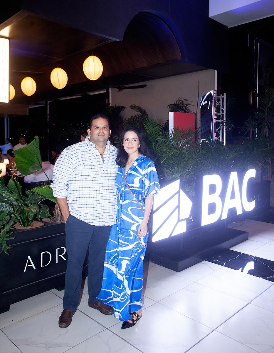 Ricardo y Diana Granillo.