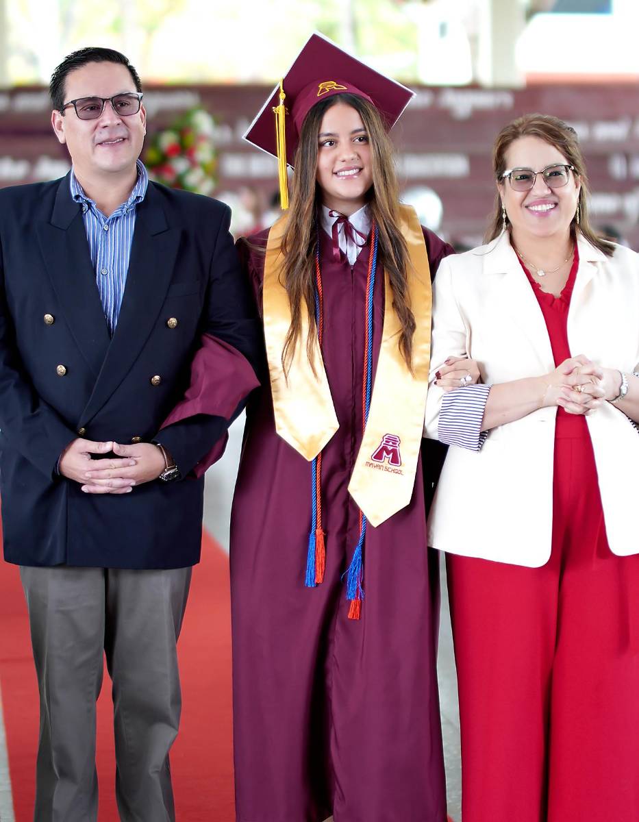 Graduación de los seniors 2026 de Mayan School