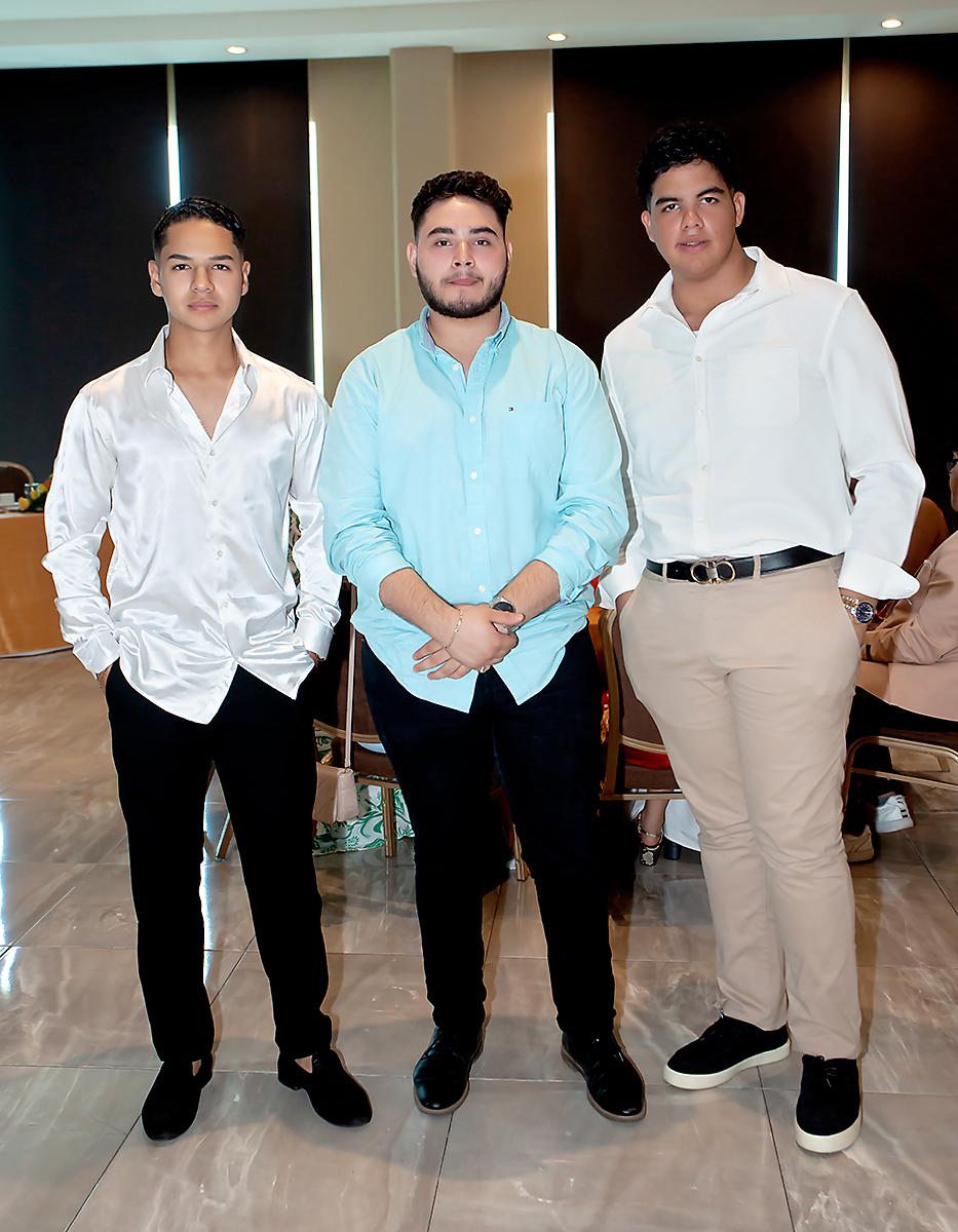 Jeshua Triminio, José Lara y Samuel Pinto