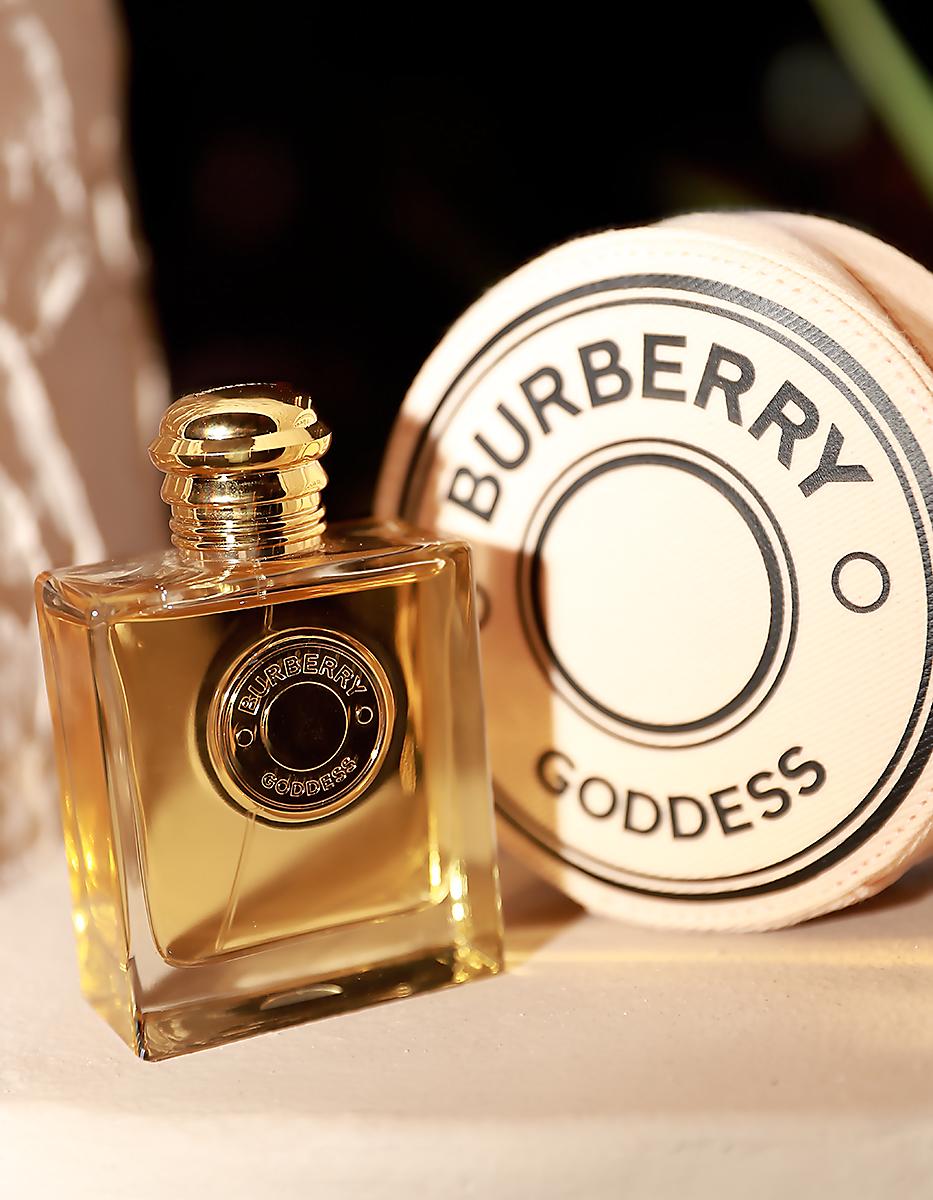 Burberry Goddness. 