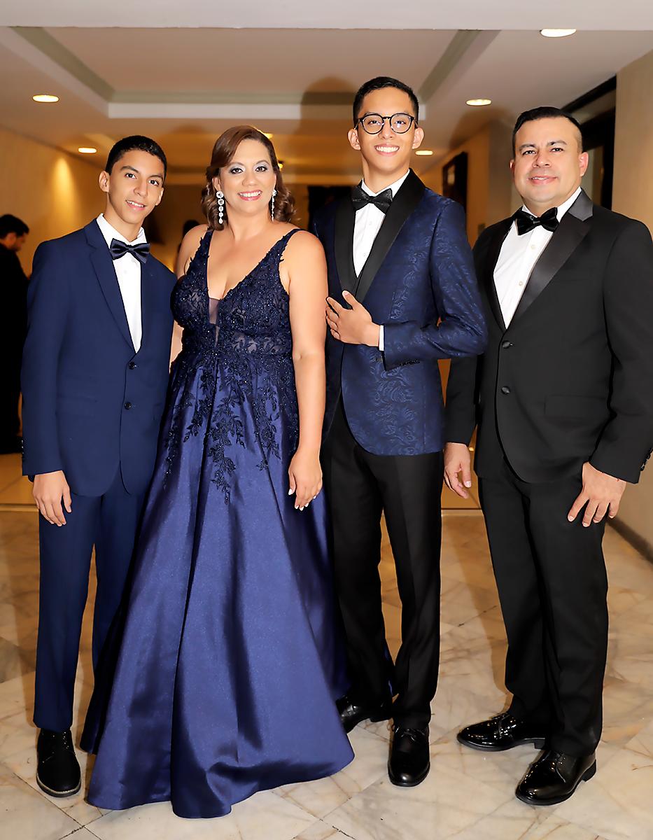 Los invitados a la PROM NIGHT de la Estancia School 2023