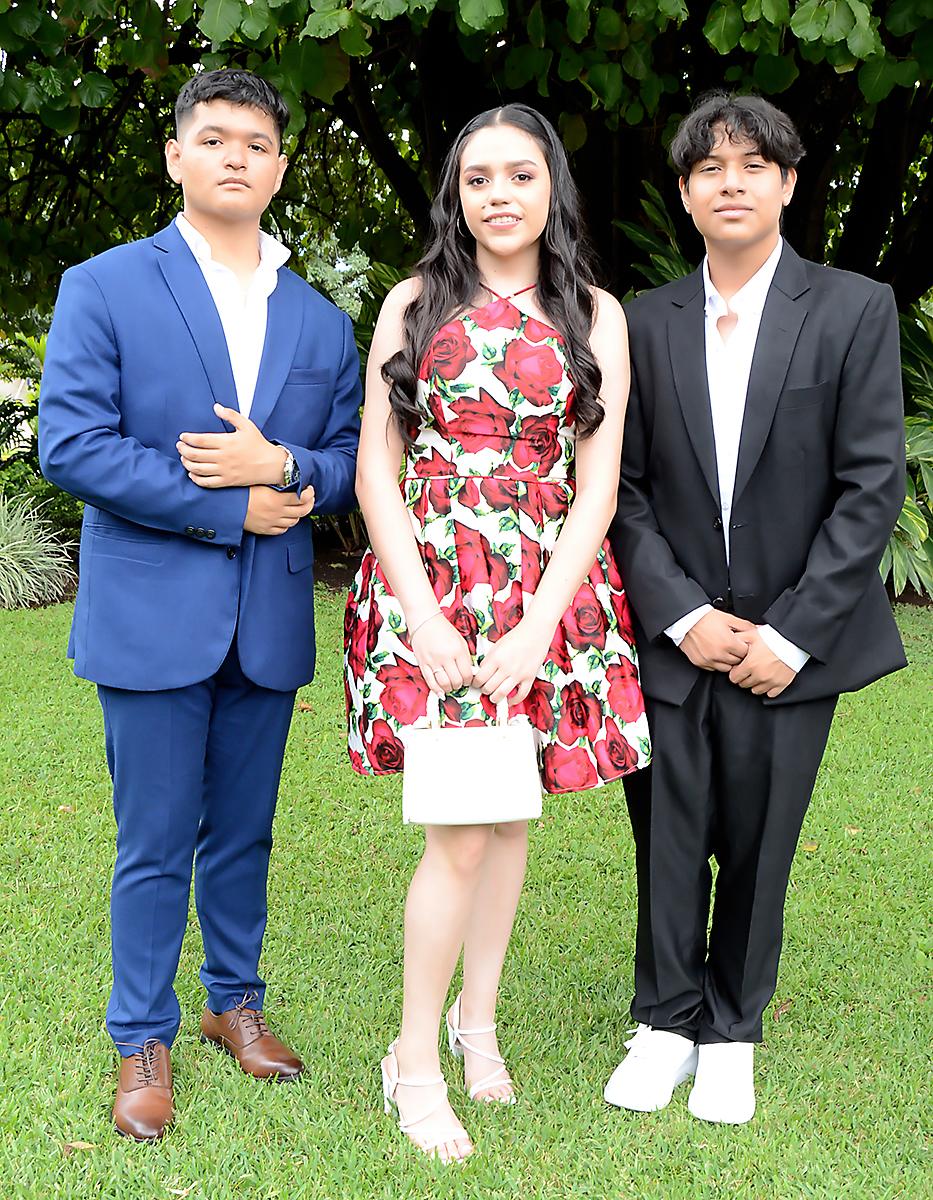 Mauricio Oliva, Ariana Ortiz y Francisco Núñez.