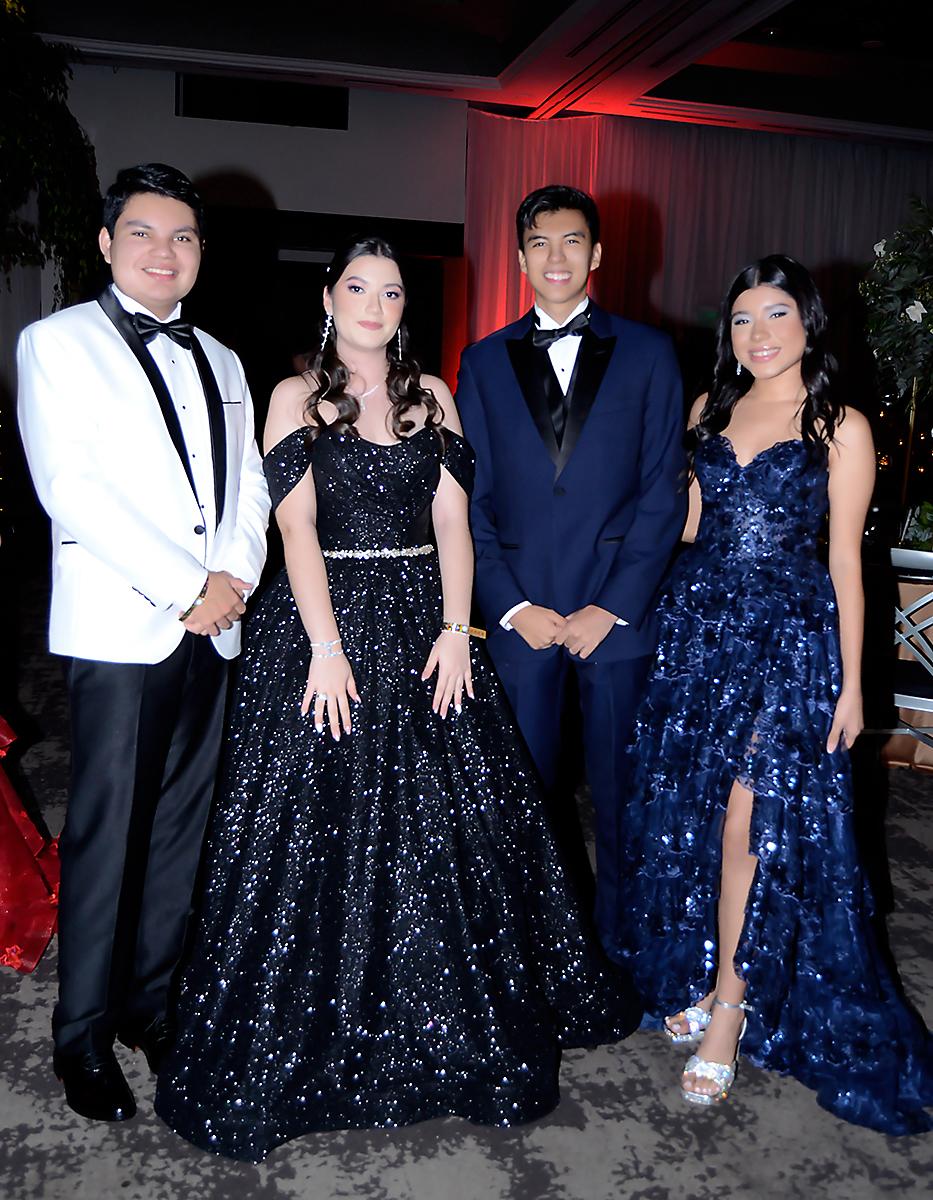 German Figueroa, Angie Flores, Luis Alonzo y Jennifer Casco