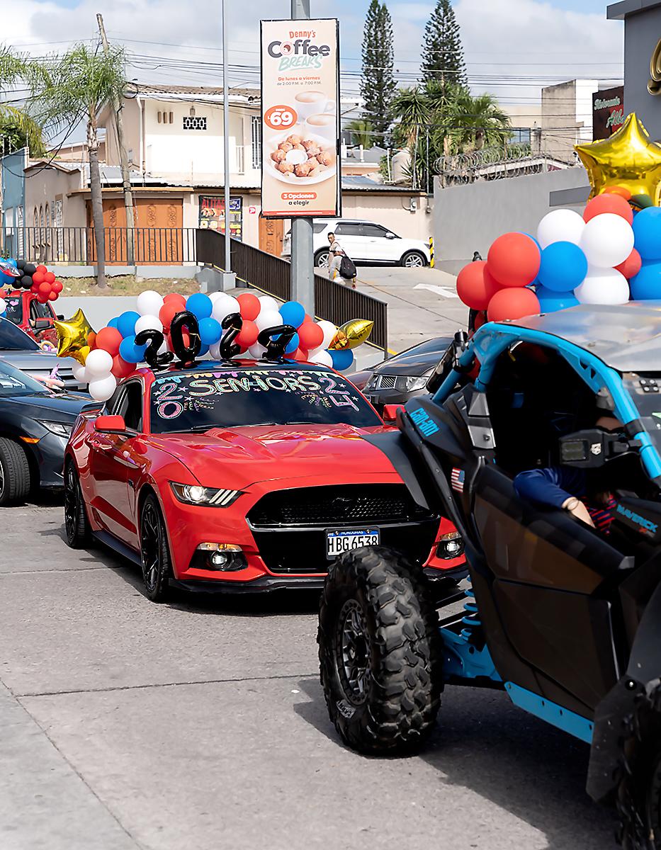 Clase 2024 de England School celebra el comienzo de su Senior Year