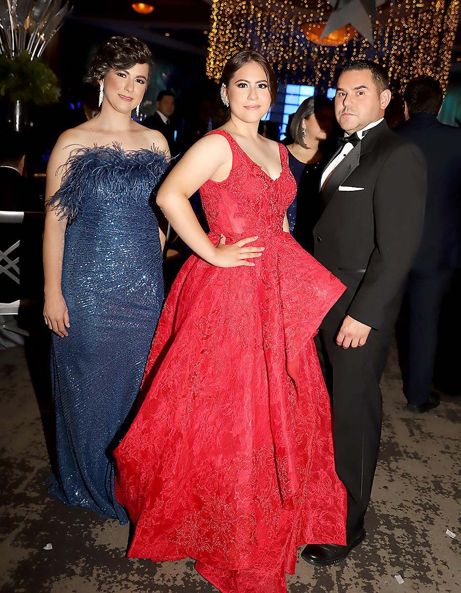 Heidy Samayoa, Fernanda Hernández y José Hernández