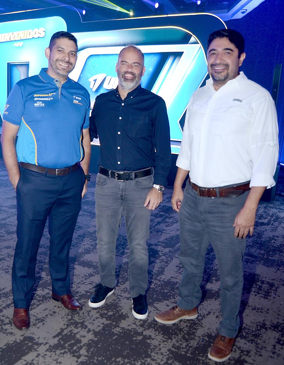 Yankel Valladares, Gerhard Hirsch y Jorge Banegas.