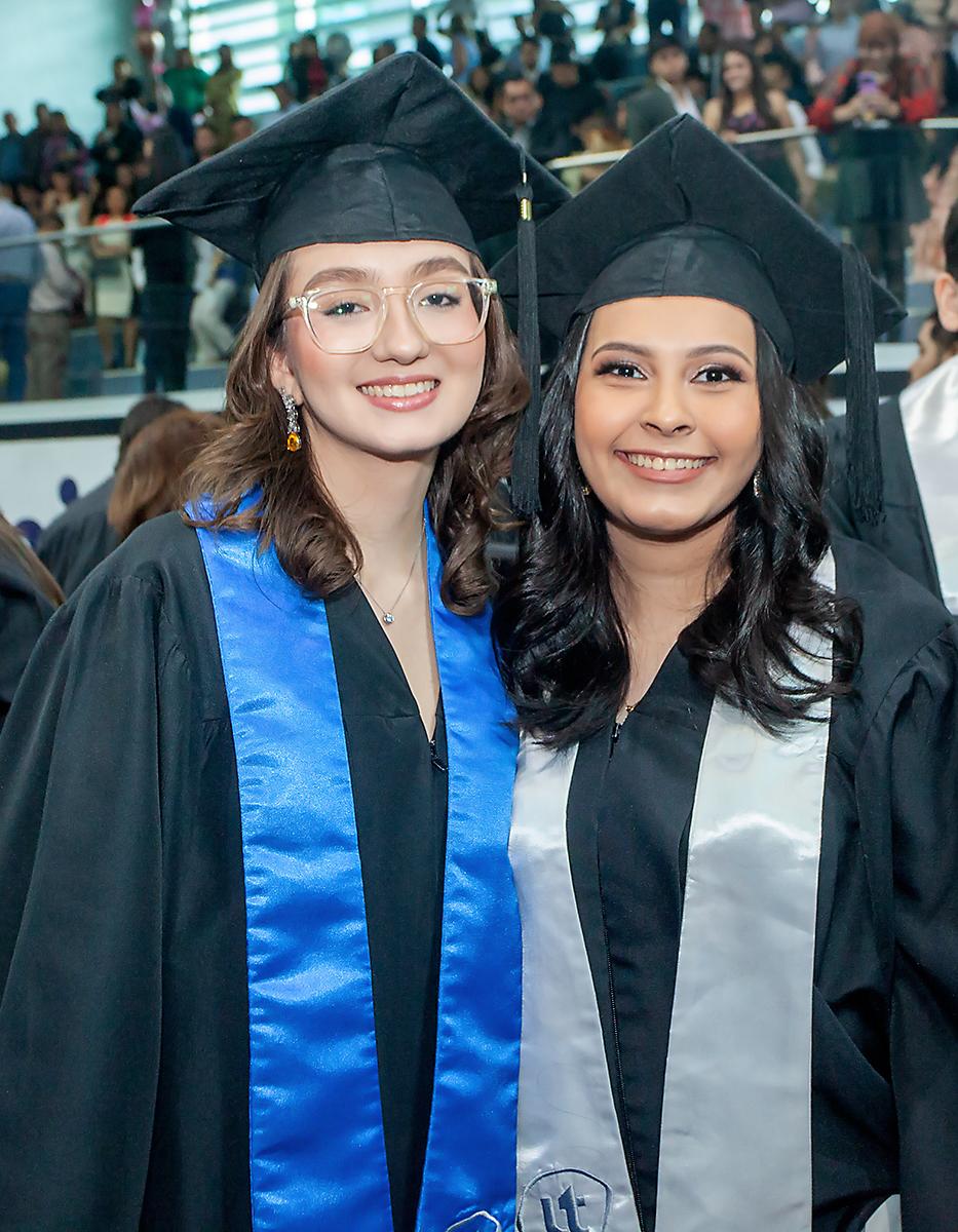 Graduaciones UNITEC 2024 en San Pedro Sula