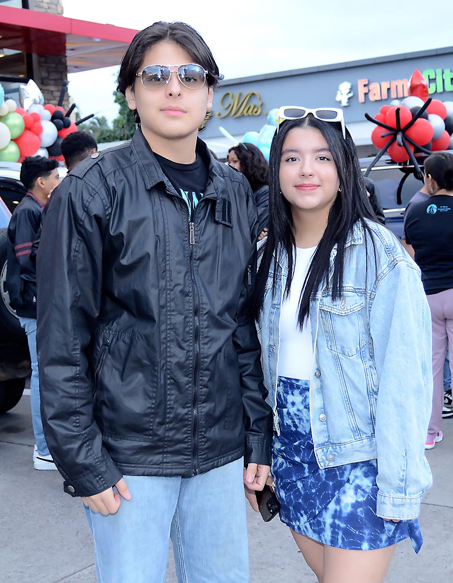 Kelvin Aguirre y Mía García.
