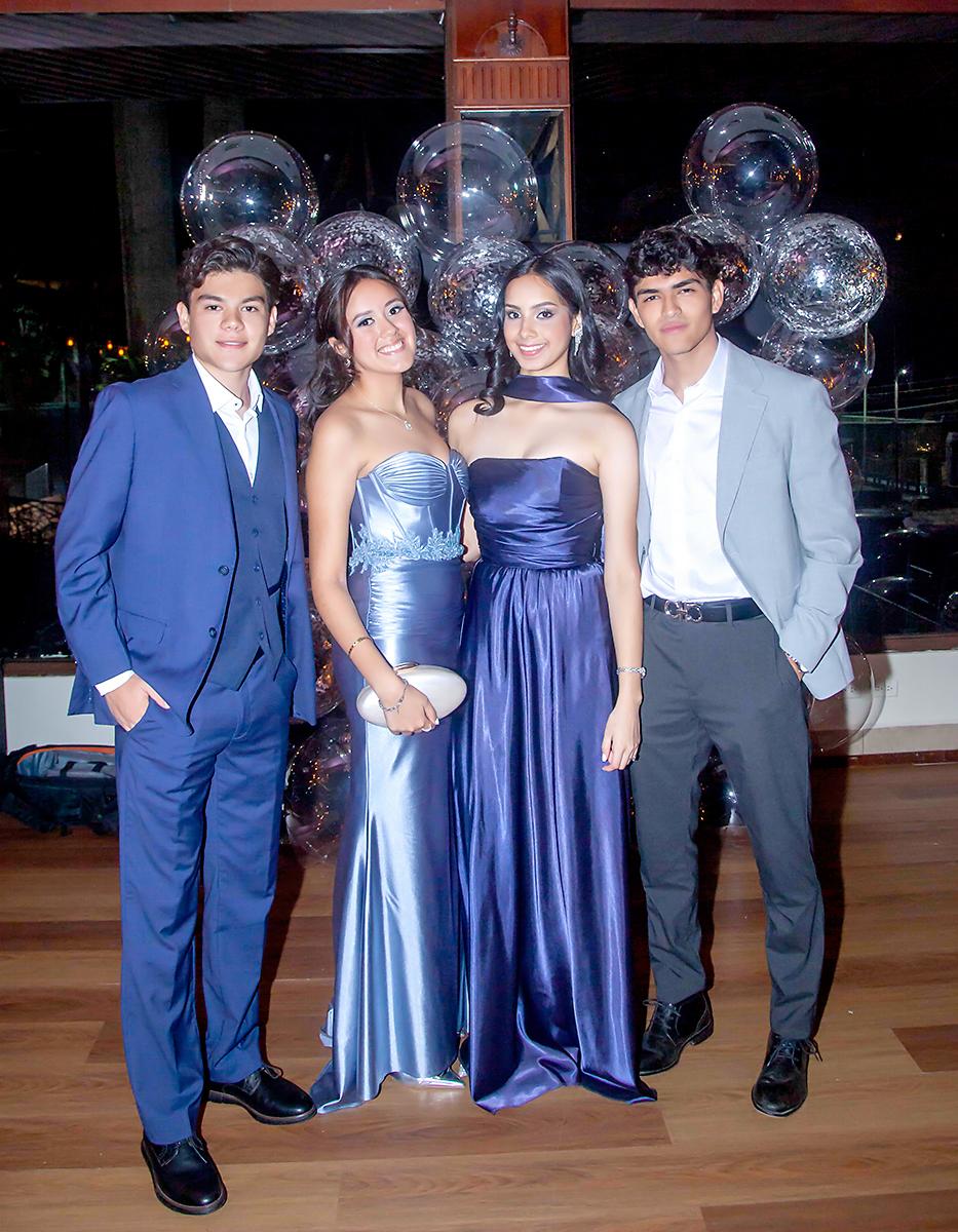 Mario Larios, Natalia Sandoval, Karla Mejía y Santiago Portillo