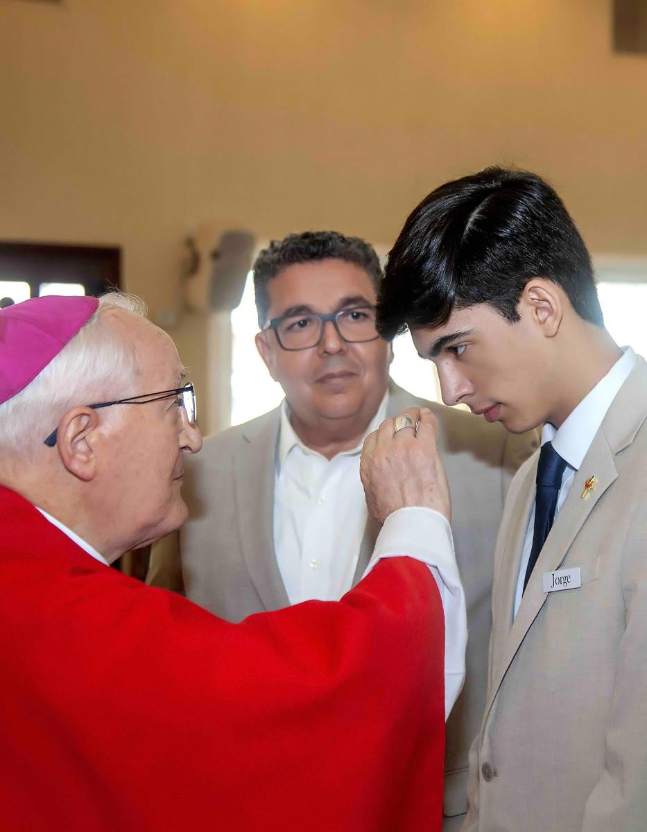 Confirmación de la Escuela Internacional Sampedrana 2026