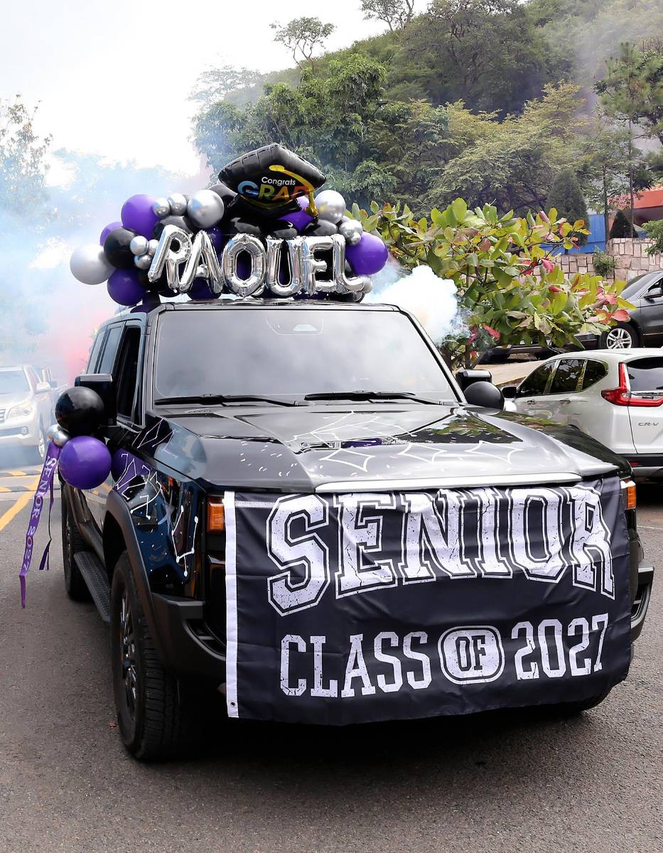 Senior Entrance 2027 de Discovery School