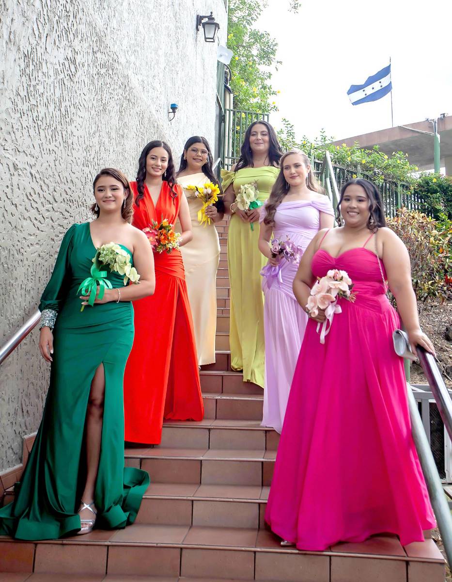 Martirio Lindo, Mabelyn Perdomo, Denny Ramos, Vivian Joch, Karol Sosa y América Montero. 
