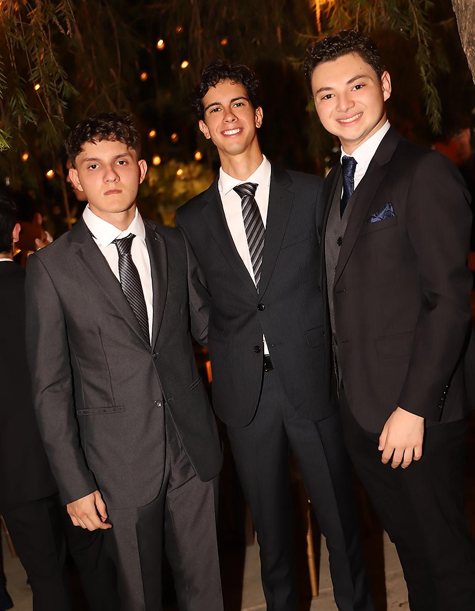 Diego Maradiaga, Gustavo Lara y José Luis Maradiaga.
