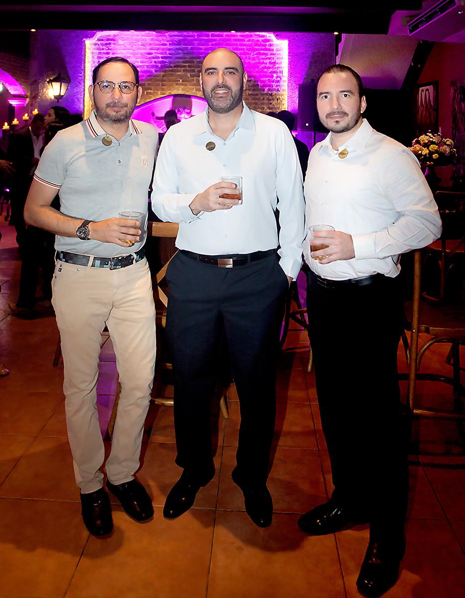 Luis Gutiérrez, Mayron Delpapa y Raúl Williams