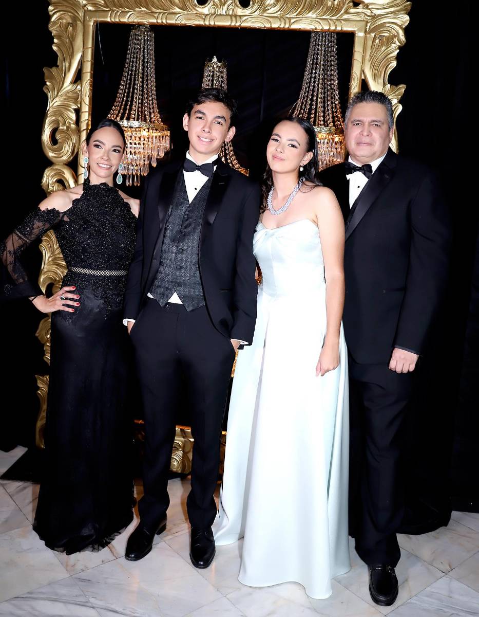 Invitados a la Prom 2026 de la Academia Los Pinares