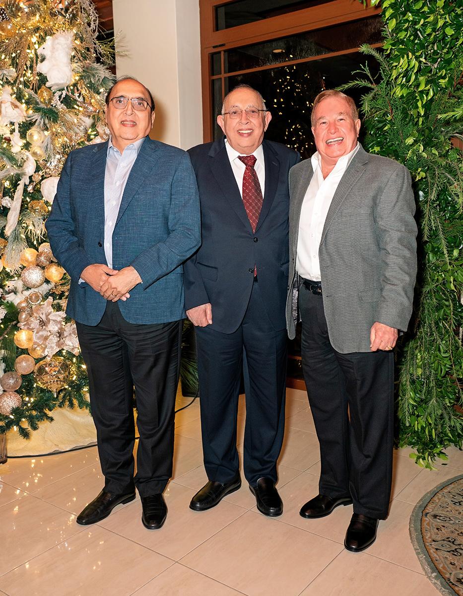 Farid y Fuad Handal con Afif Diek.