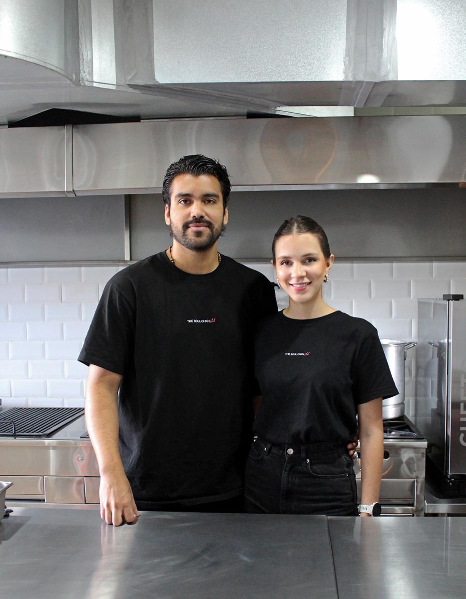 THE SOUL CHKN CLUB: El pollo frito que te Lleva de viaje
