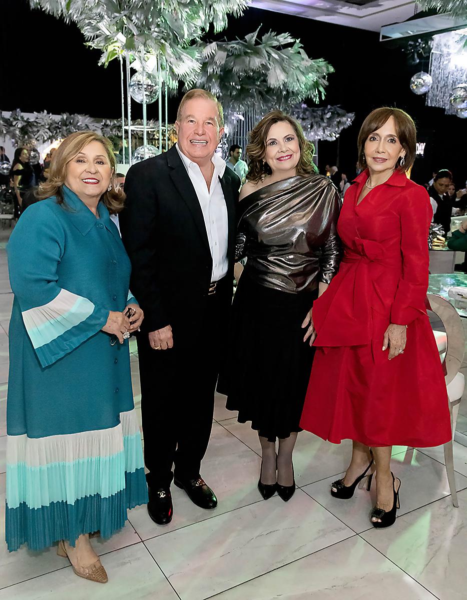 Gloria Galeano, Afif Diek, Patricia Pitzikalis y Patricia Flores