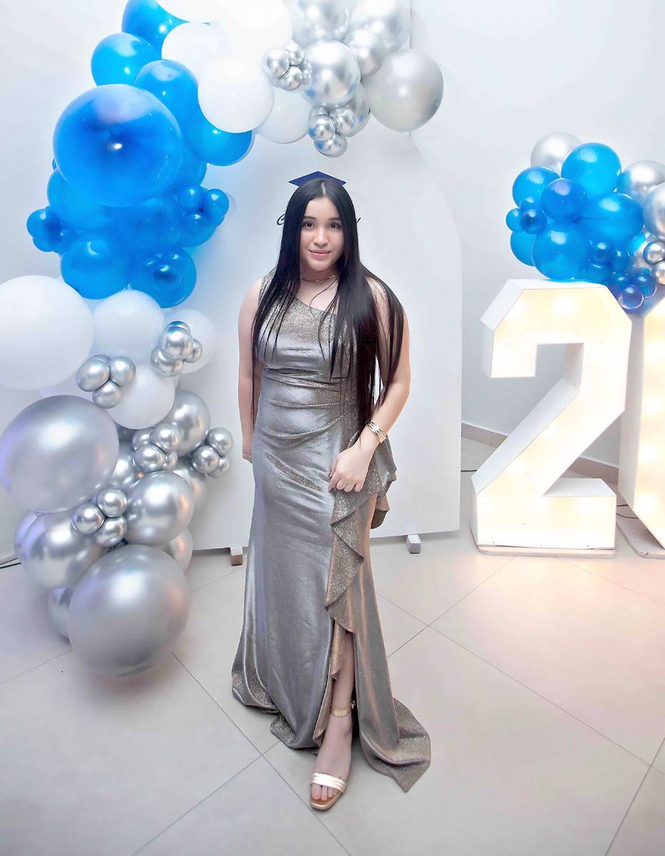 María Fernanda Benítez.