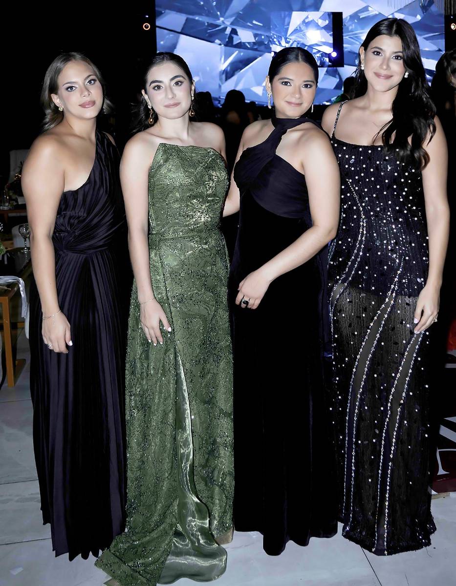 Alexia Zacarìas, Pilar Jordan, Jessica Rodrìguez y Alexia Aplicano.