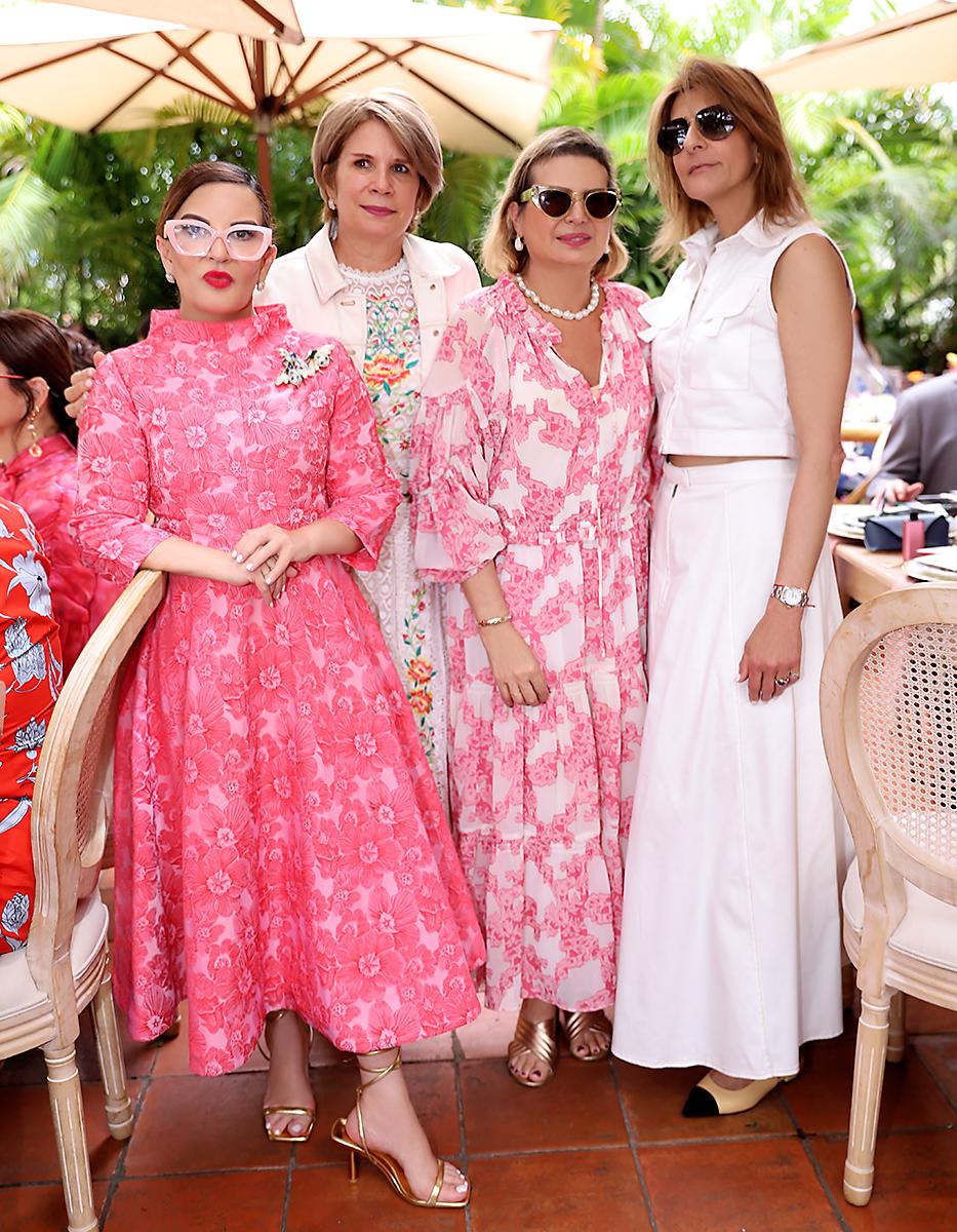 Blanca Bendeck, Patricia Casanova, Elzette Casanova y Dalia Salman.