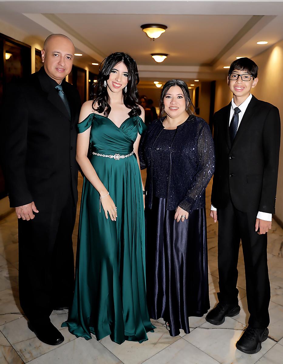 Así se vivió la PROM NIGHT 2023 de la Mayan School