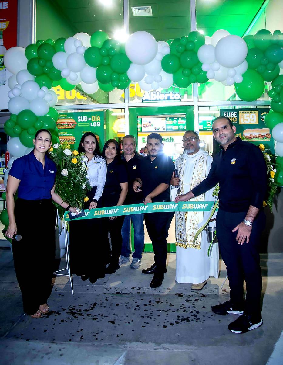 Inauguración de Subway en Plaza Santa Mónica, San Pedro Sula