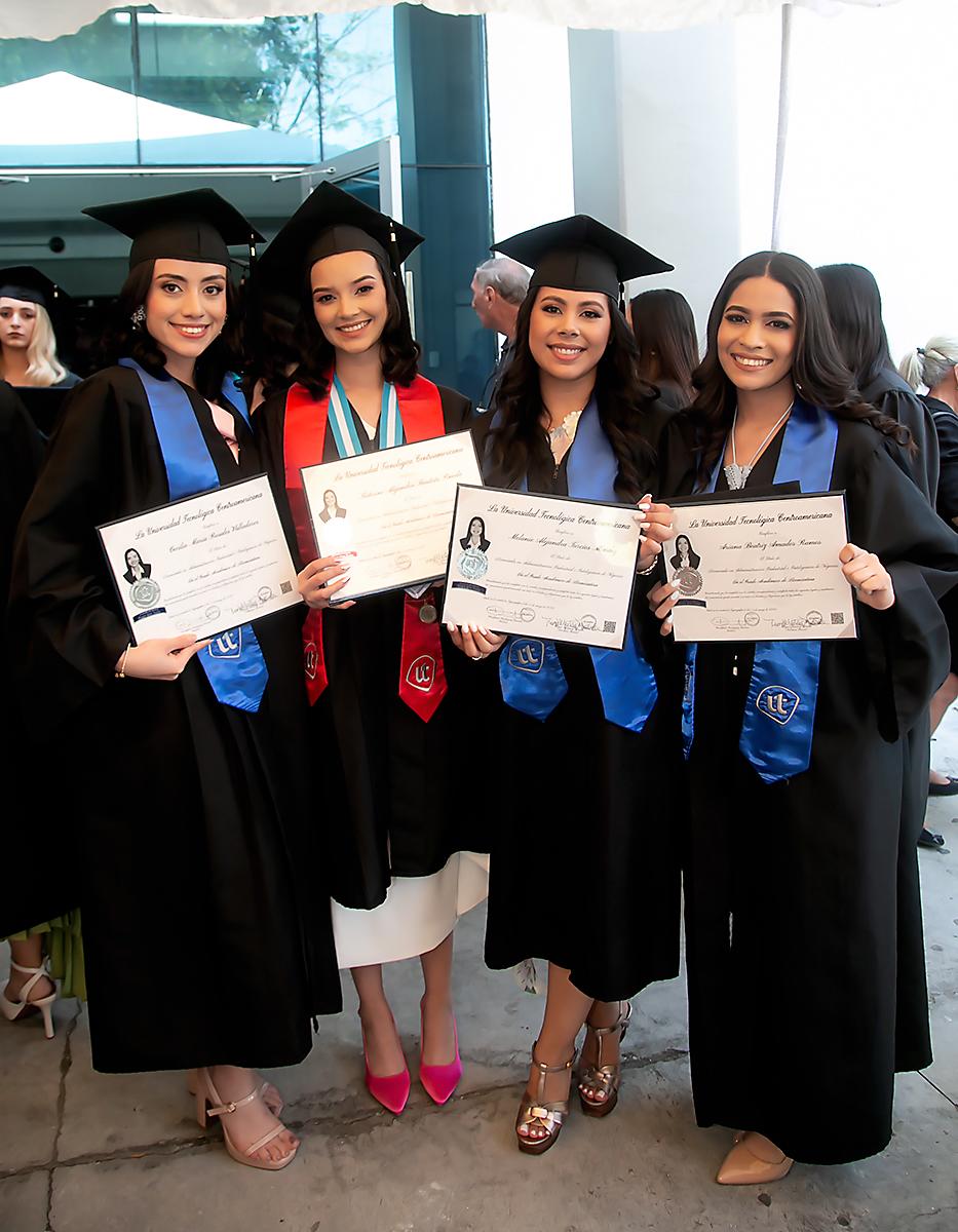 Graduaciones de UNITEC SPS 2024