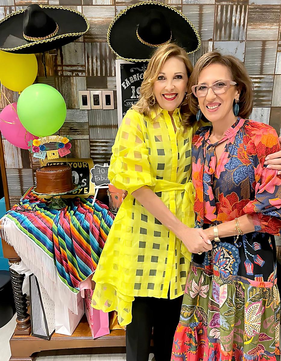 Zobeida Saybe y Elizabeth Dumas.