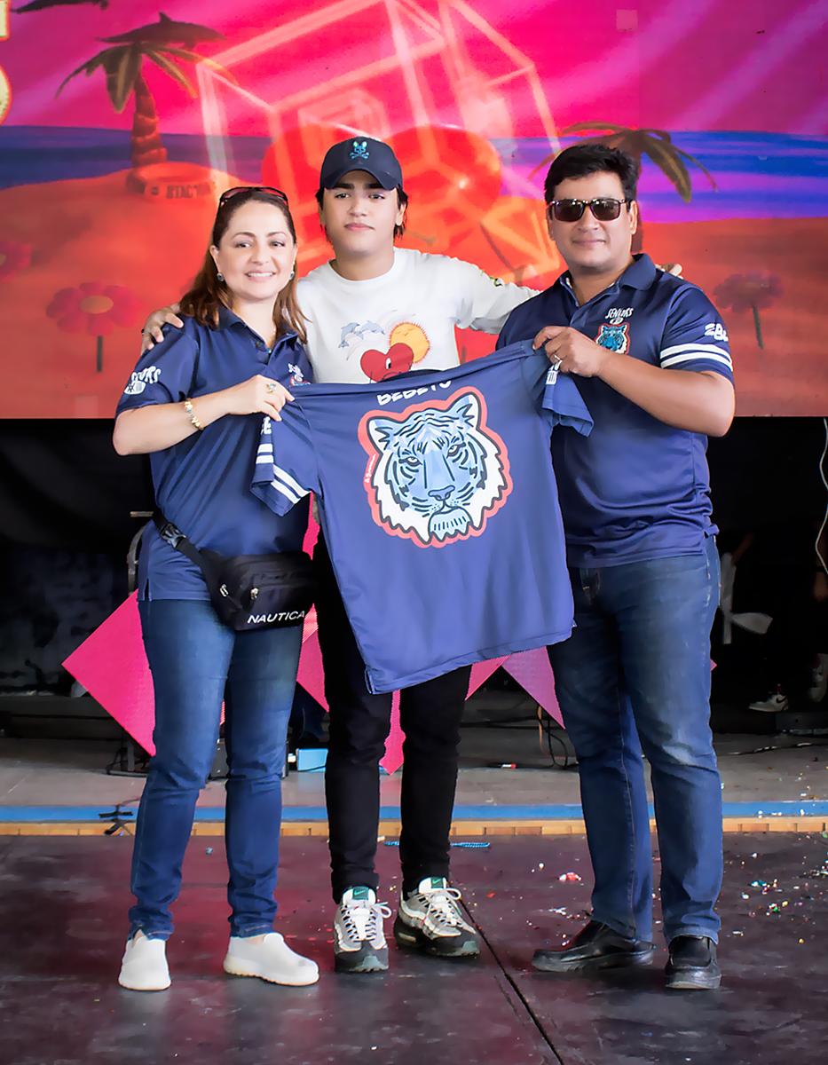 Meidy, José Roberto Ramirez y Alexis Ramirez.