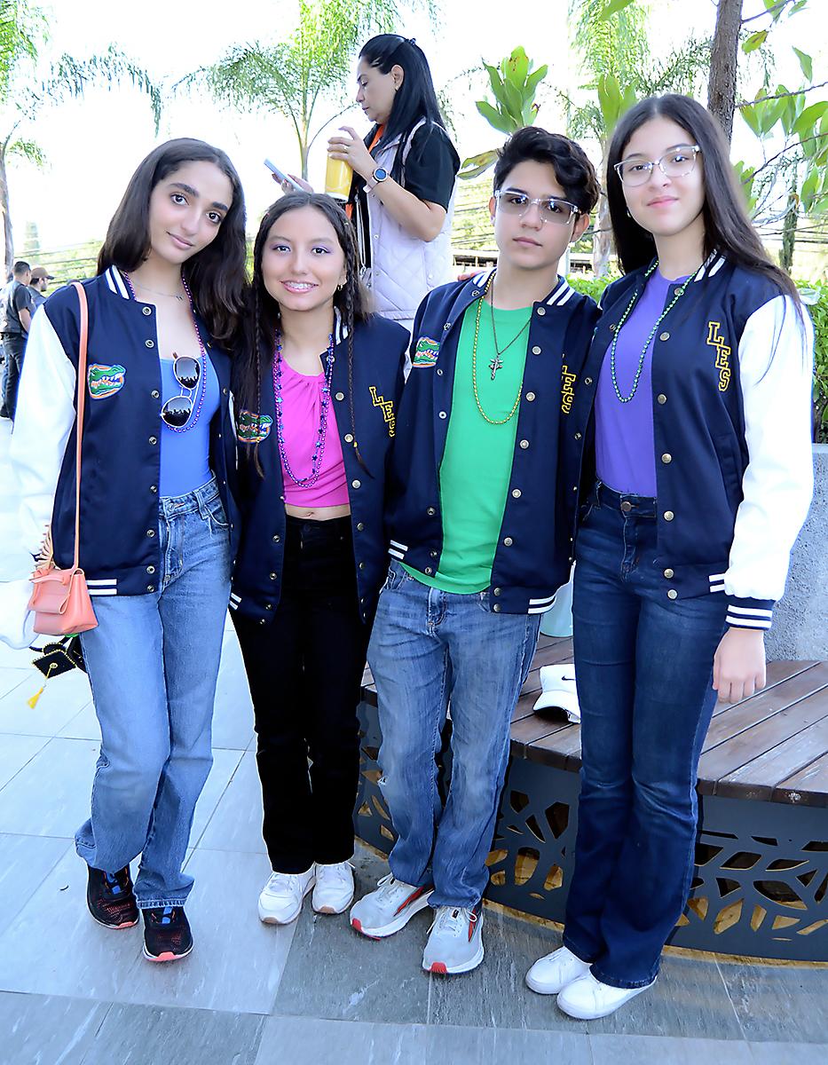 Melissa Zablah, Tatiana Garcia, David Castellanos y Andrea Antúnez.